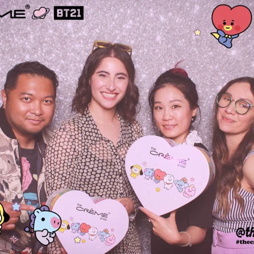 Influencer Events - Lucky Frog Photo Marketing 220518 224558 Influencer Event 220518_224558