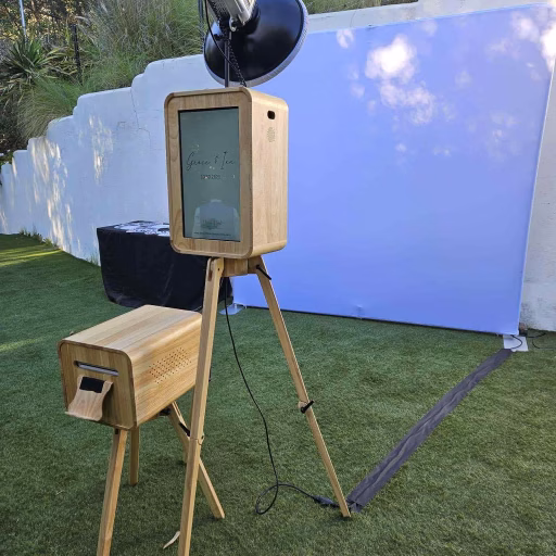 Corporate Events - Lucky Frog Photo Marketing att.OSgZsc GWyJW2qtAxWnDNlR31mSRXsbRexnGbs1EJ9E Wood photo booth rental Orange County Wood photo booth rental Orange County